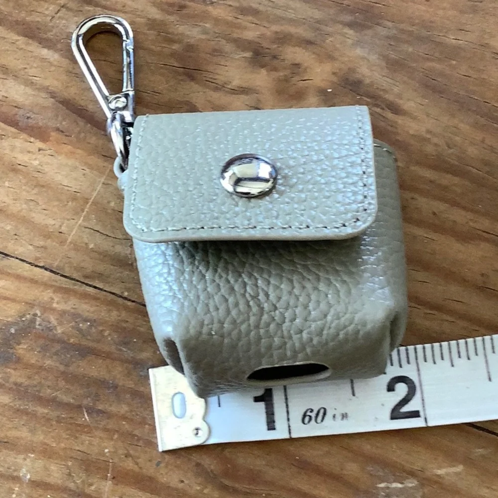 🆕🆕BANDOLIER AirPod Leather case - Picture 5 of 6